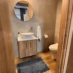 Maroulla's Modern & Spacious Family Near The Limassol