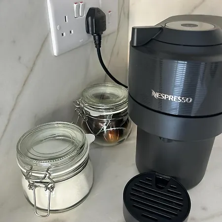 Дом отдыха Maroulla's Urban Living