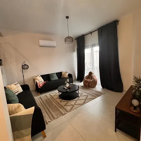 Maroulla's Urban Living * Лимасол