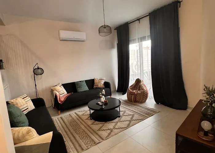 Maroulla's Urban Living * Limassol