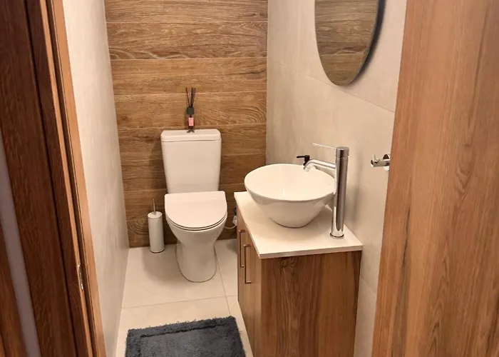 Maroulla's Urban Living *