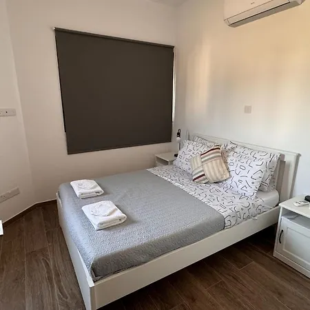 Σπίτι διακοπών Maroulla's Urban Beach Living *